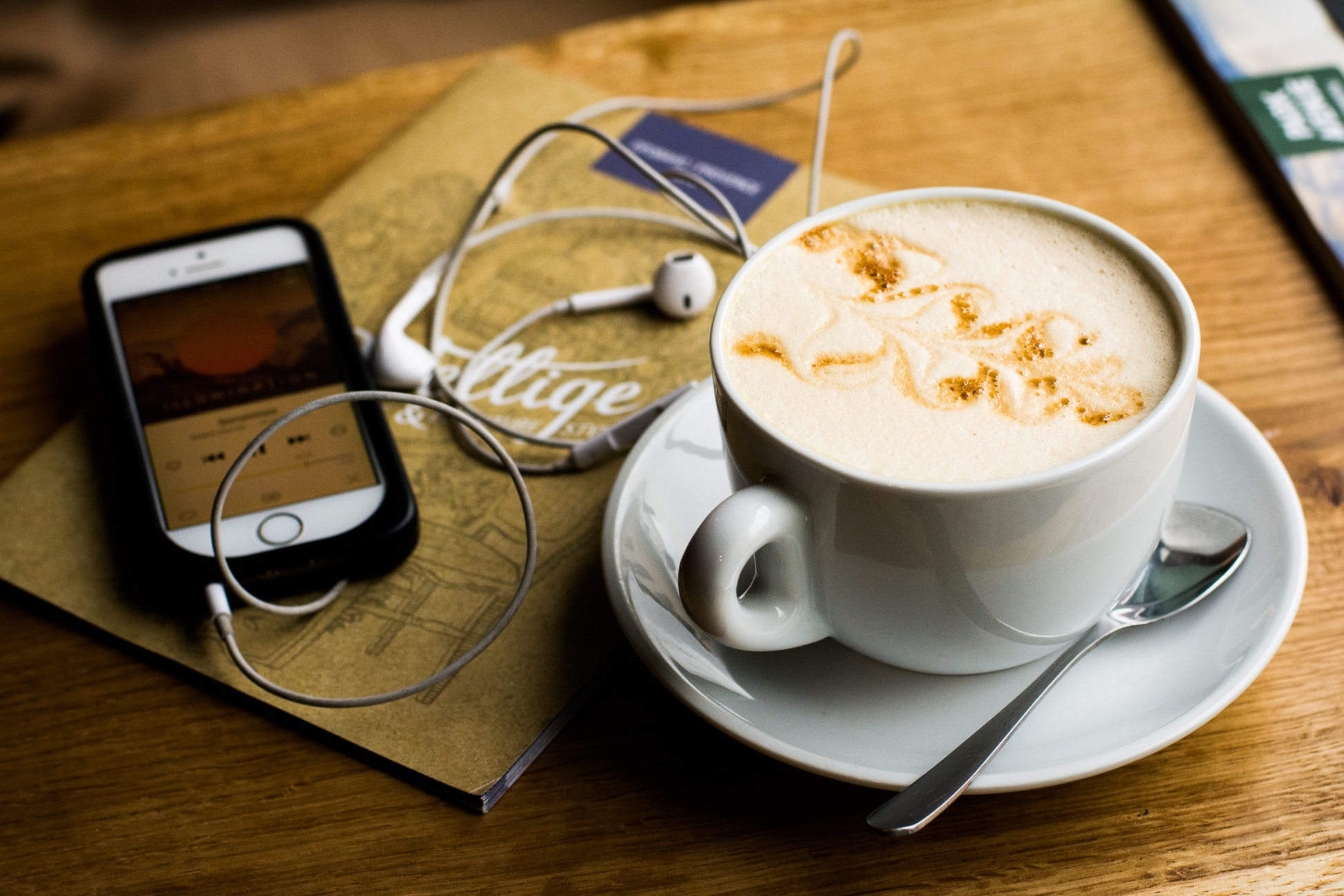 Top 5 Reasons to Start Listening to Audible